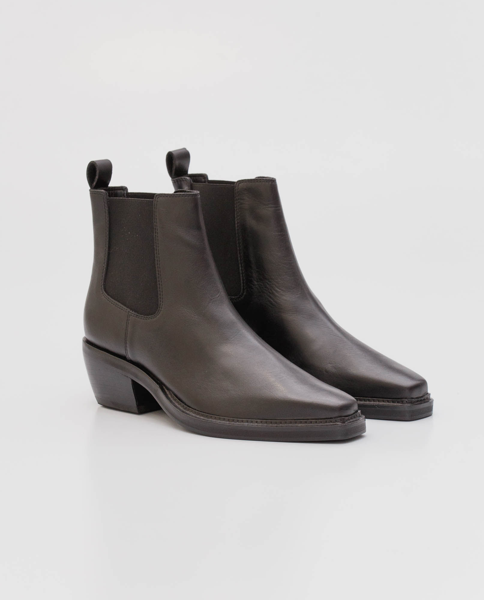 Botas de Mujer en Cuero Anilina Liso, Tipo Western - Caña Media Ajustada