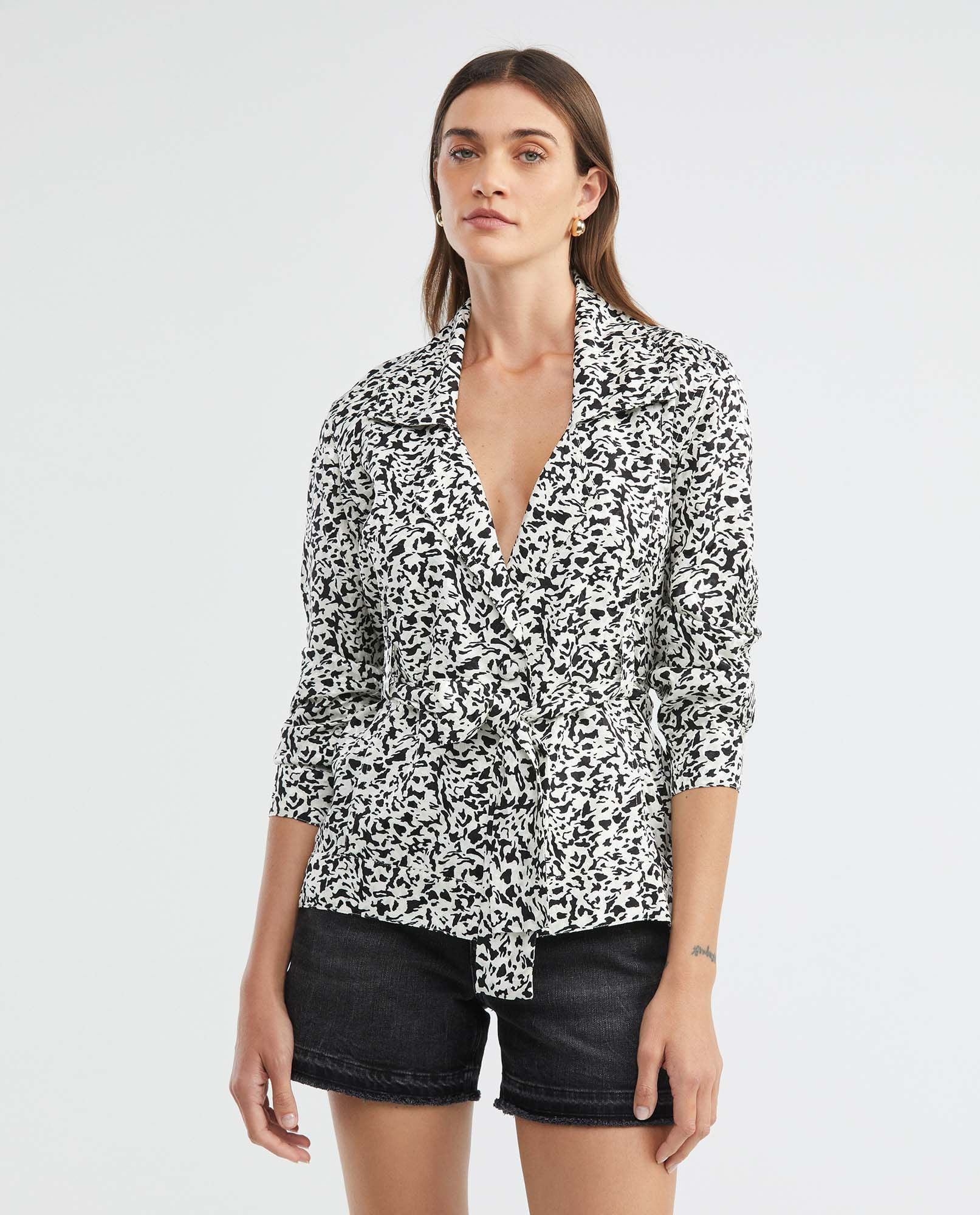 Chaqueta de Mujer, Tipo Cover Up Silueta Envolvente - Animal Print