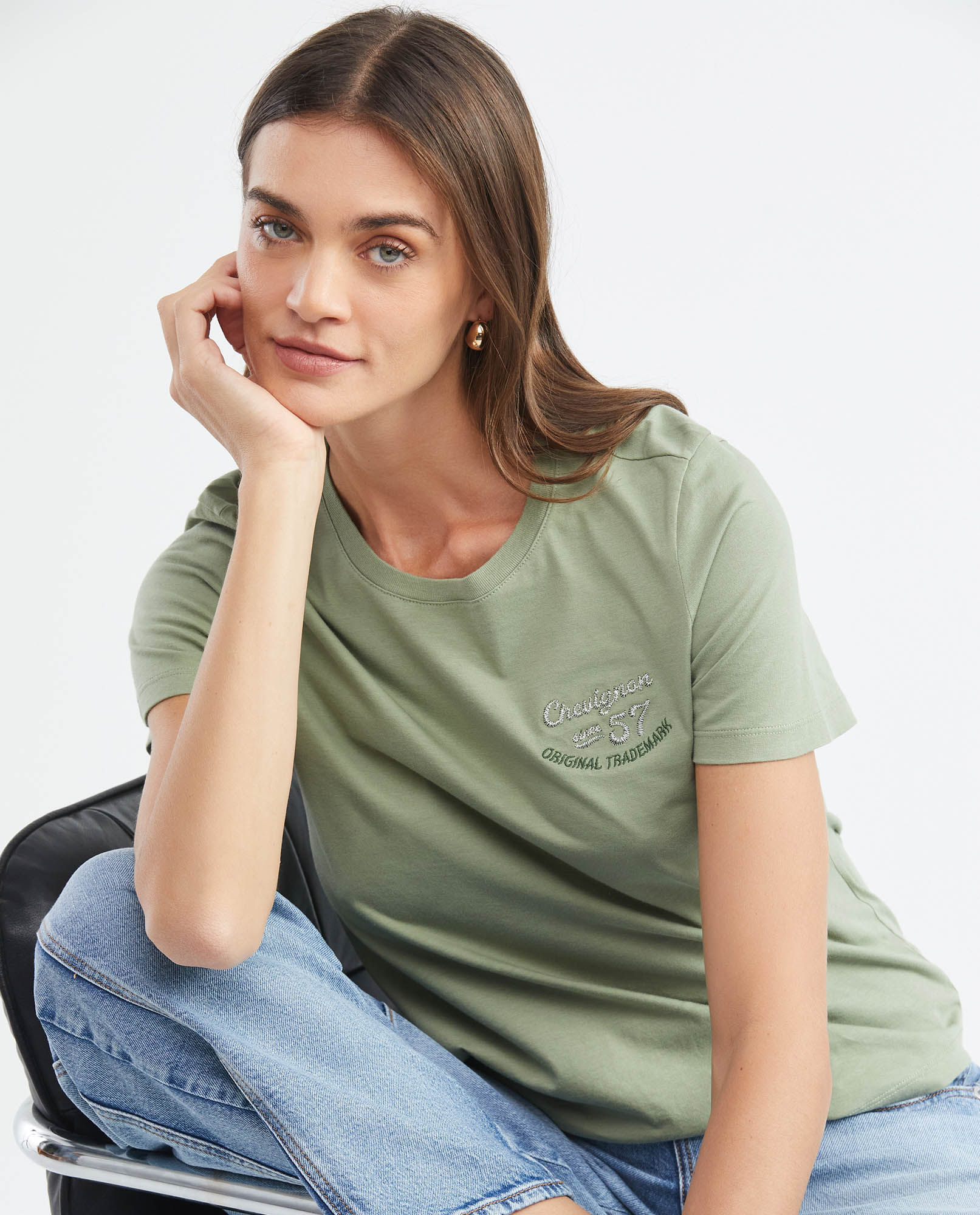 Camiseta de Mujer, Manga Corta Cuello Redondo - Bordado Hilos Lurex