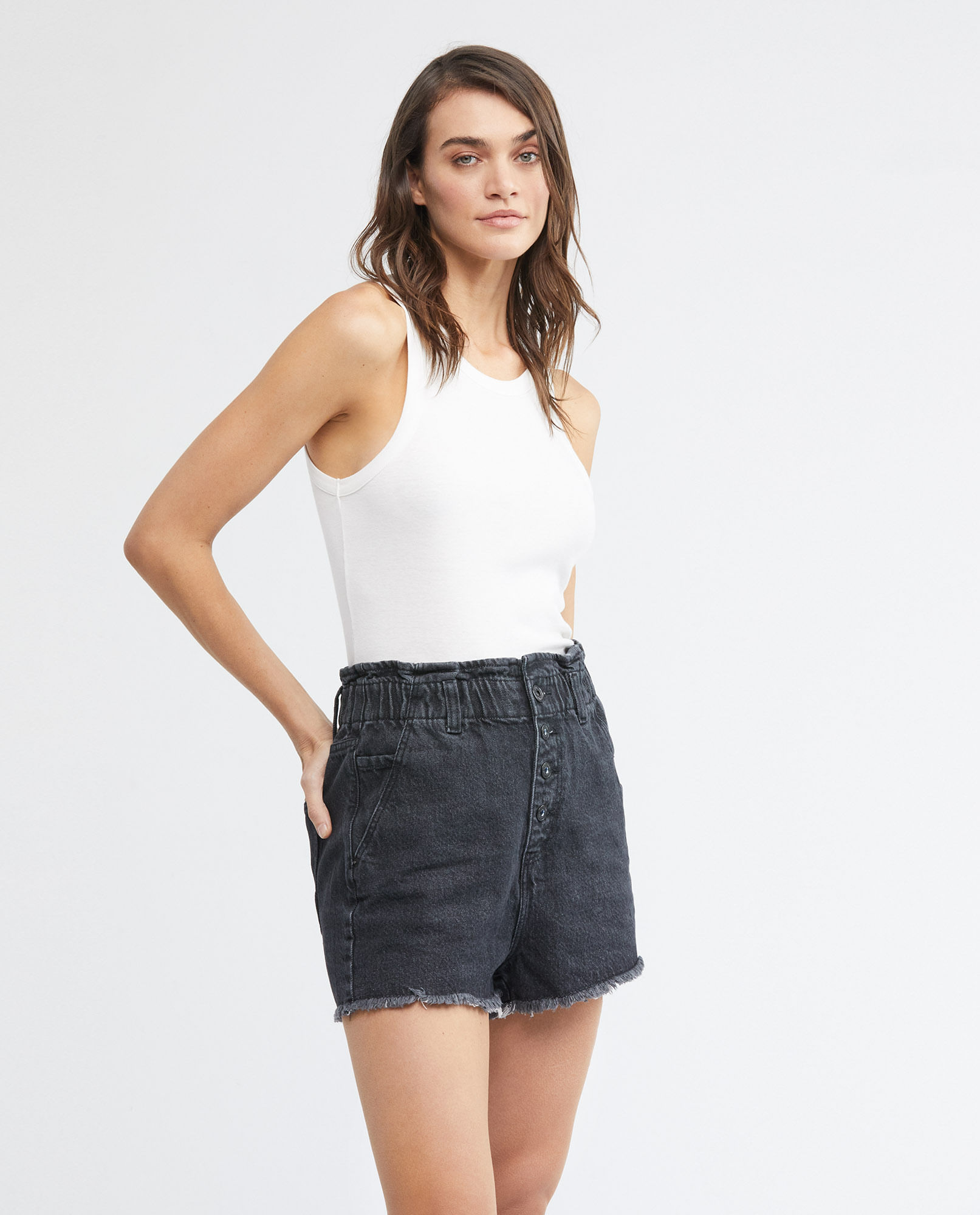 Short de Mujer en Denim, High Rise - Gris Oscuro
