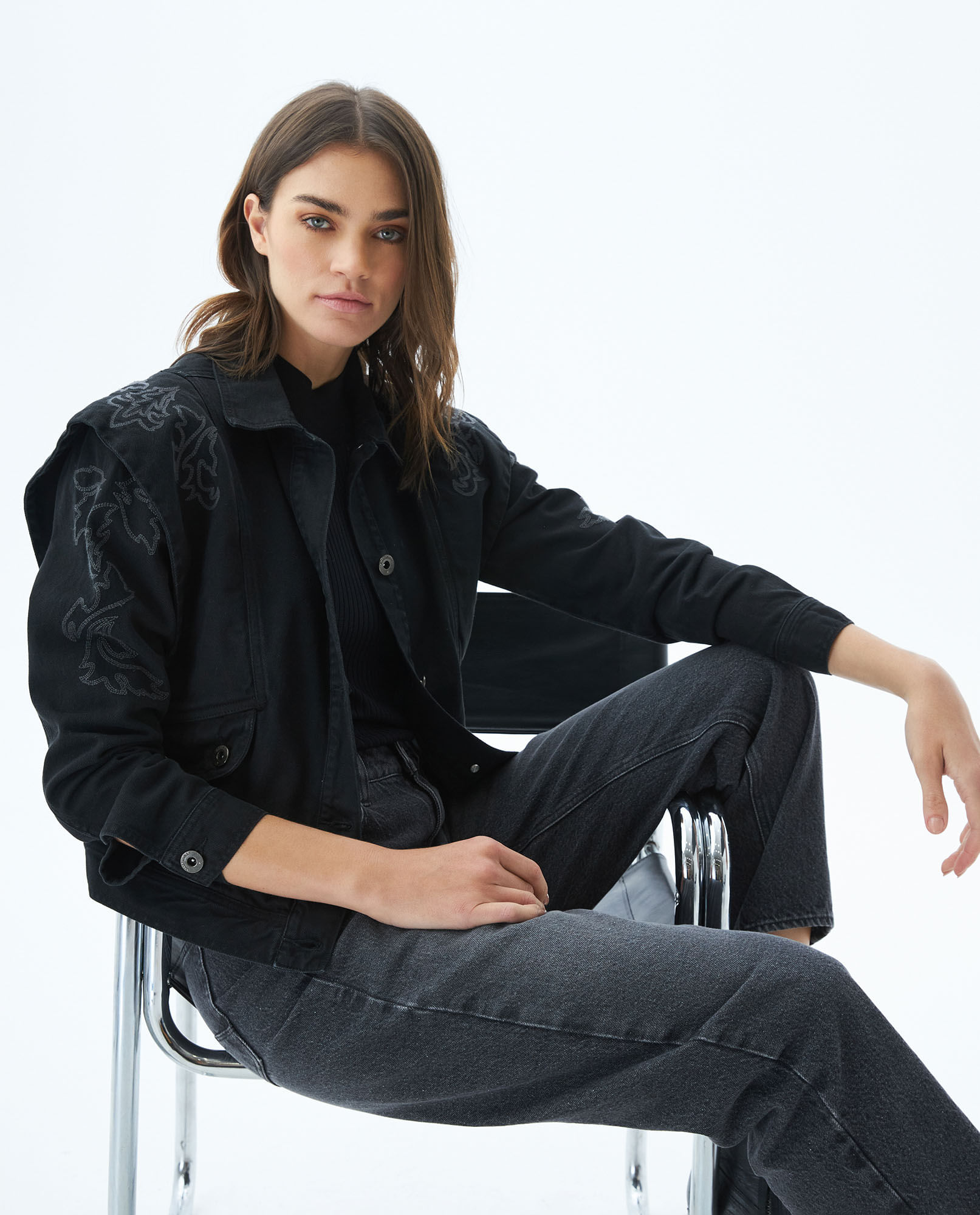 Chaqueta de Mujer, Tipo Trucker - Apliques Bordados Western