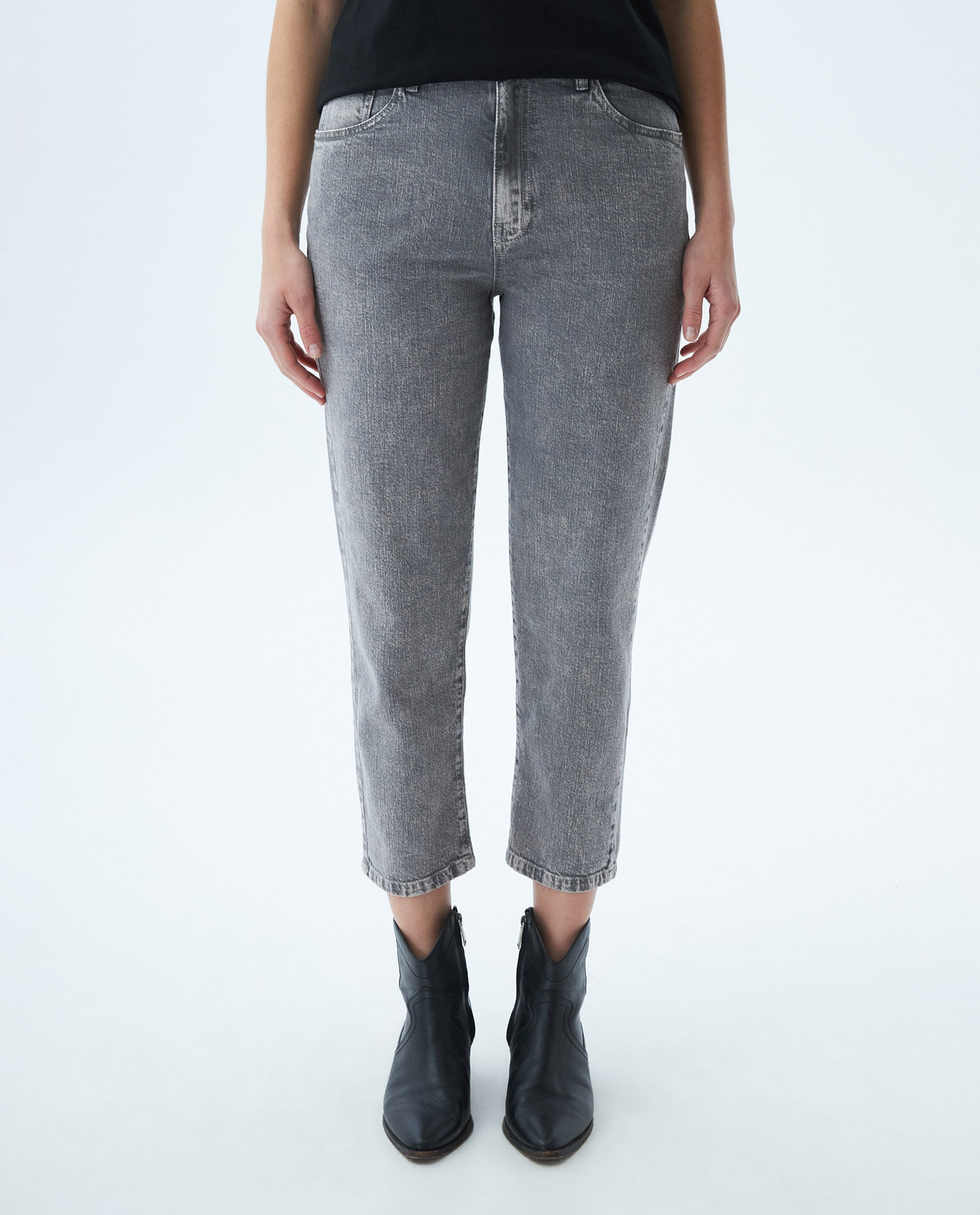 Pantalón de Mujer, Mom Fit Tiro Alto Bota Recta - 5 Bolsillos Frosted Gris