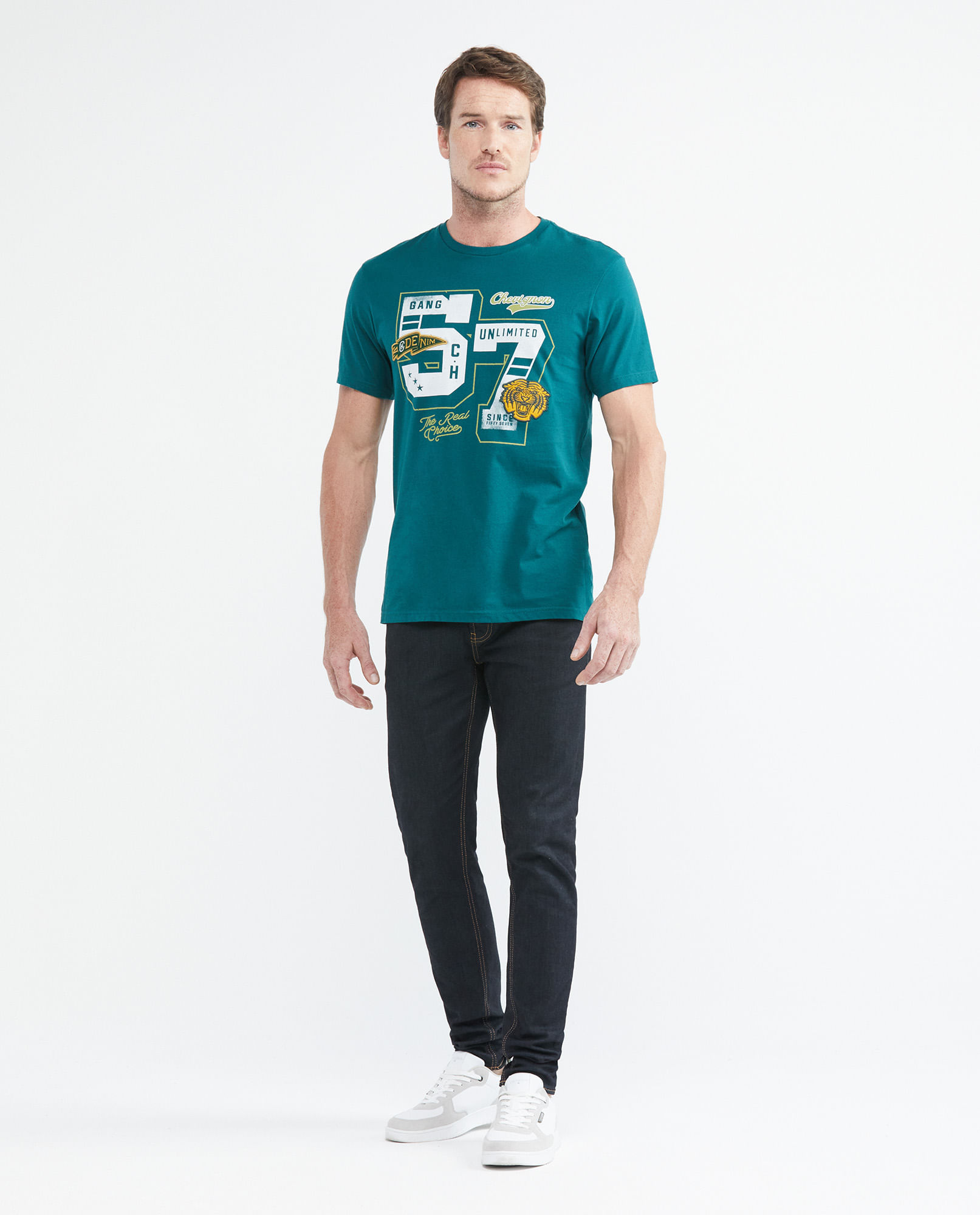 Camiseta Gráfica de Hombre, Slim Fit Cuello Redondo - Estampación Textil + Apliques Bordados