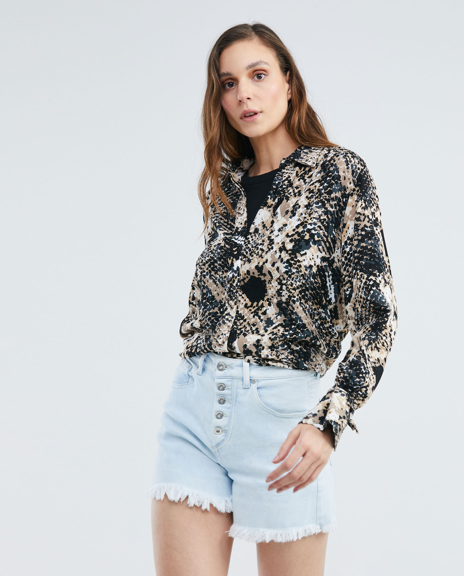 Camisa de Mujer, Silueta Amplia Manga Larga Cuello Camisero - Maxi Print Pitón