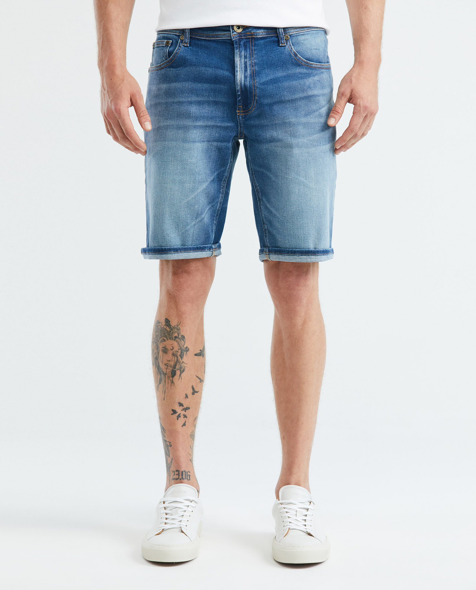 Bermuda de Hombre en Denim, Straight Fit - Azul Medio