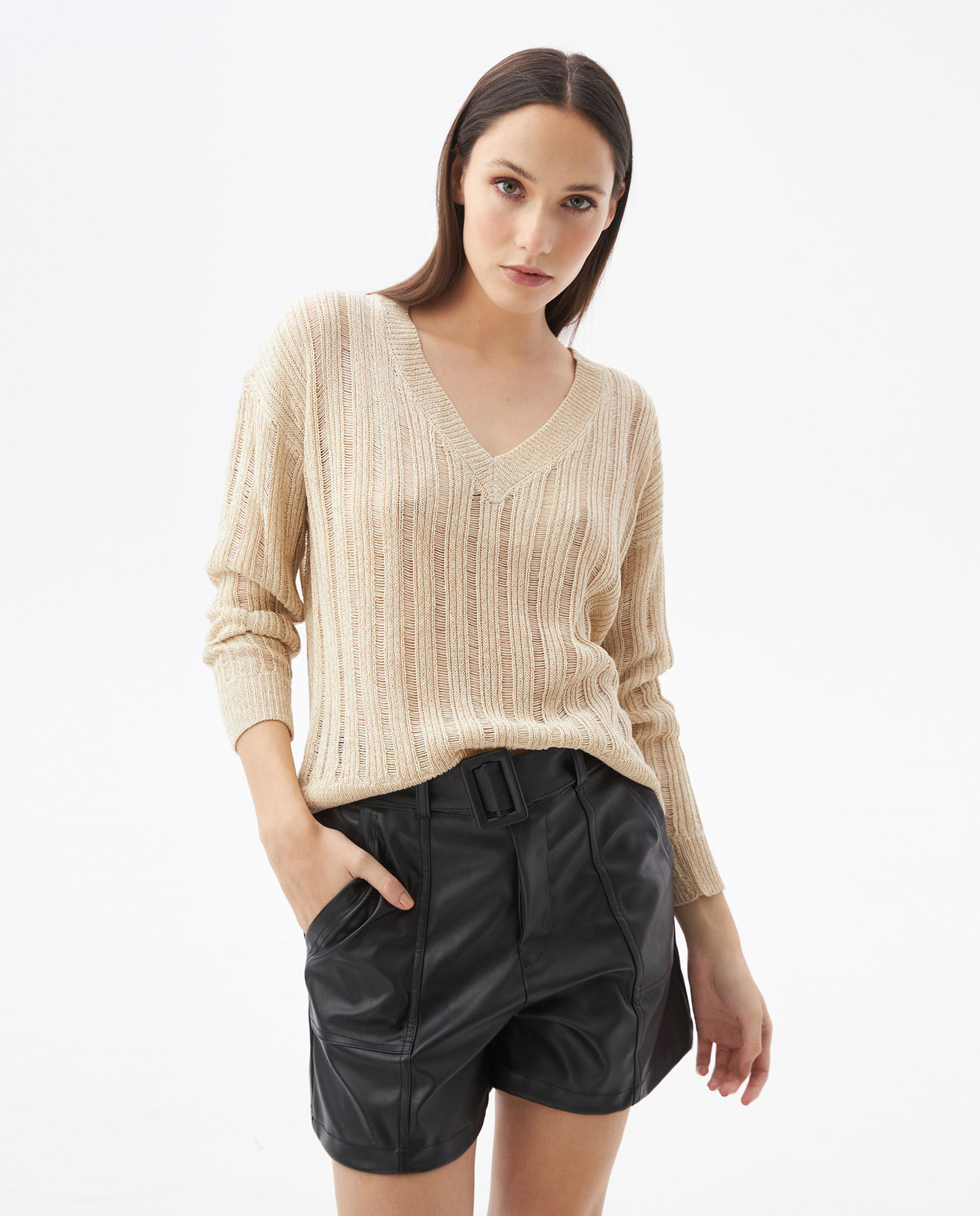 Camiseta Tejida de Mujer, Silueta Recta Escote Profundo en V Manga Larga - Galga Súper Liviana