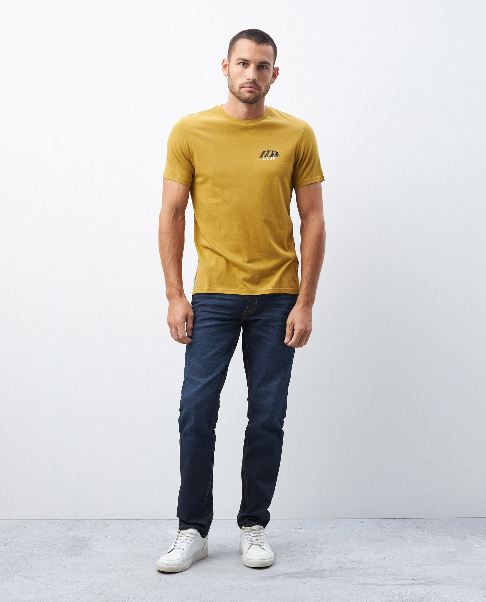 Camiseta de Hombre, Slim Fit Cuello Redondo - Gráfico Espalda