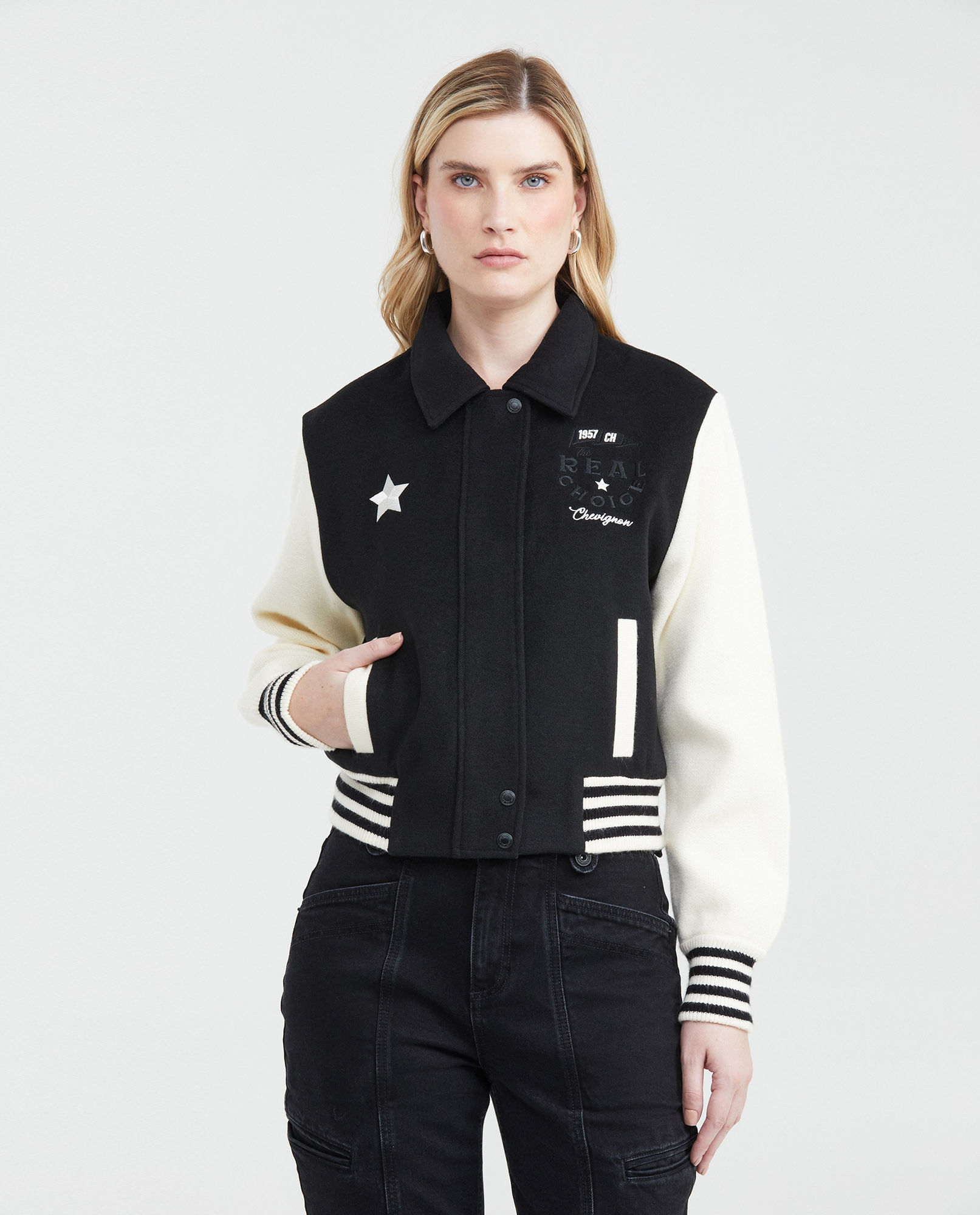 Chaqueta Tipo Bomber con Bordados para Mujer