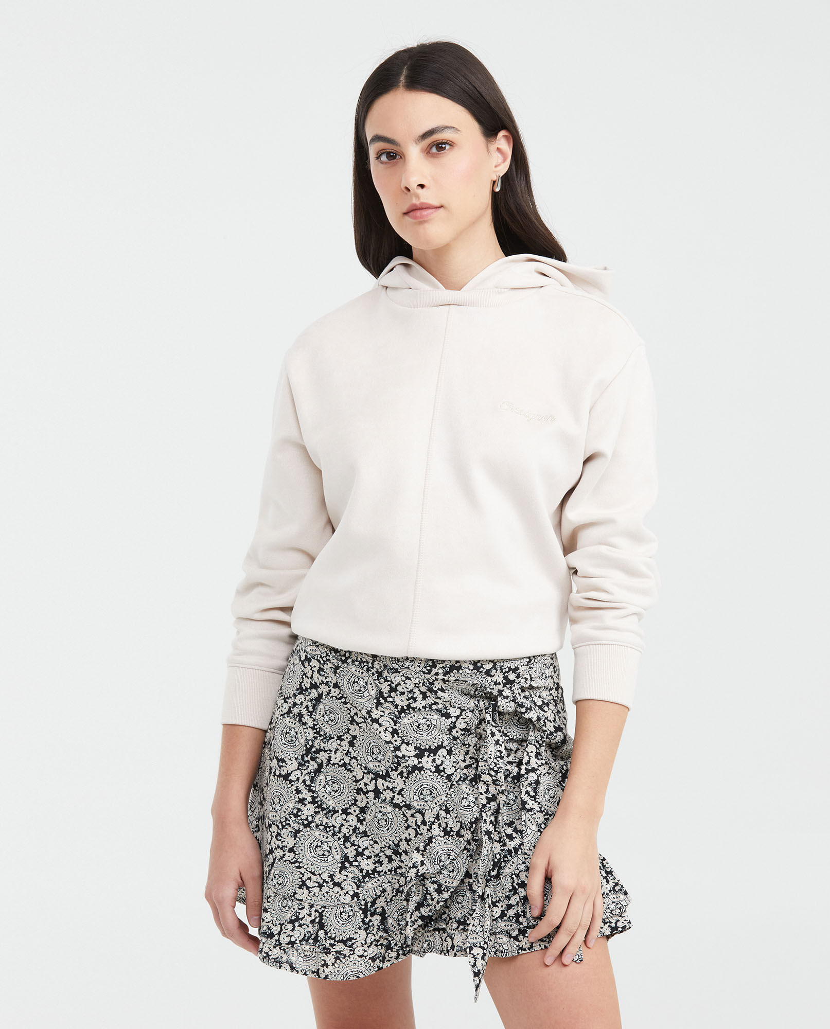 Buzo Cerrado con Capucha y Estampado Frontal para Mujer