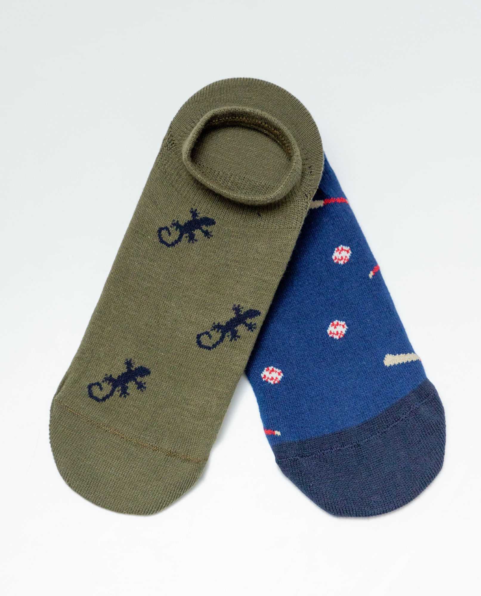 Dos Pares de Medias Invisibles con Diseños Variados para Hombre