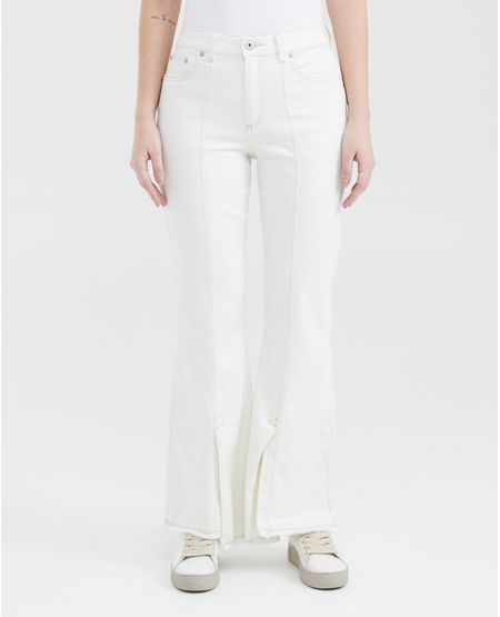 Jean High Rise Bota Flare en Denim Color Crudo para Mujer