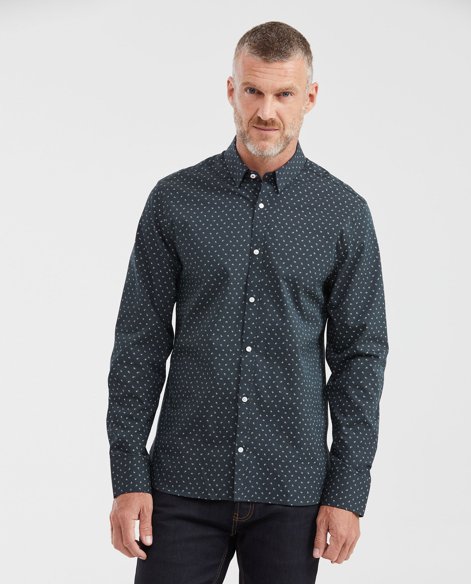 Camisa Slim Fit Manga Larga con Estampado Mini Print y Tecnología Coolmax para Hombre