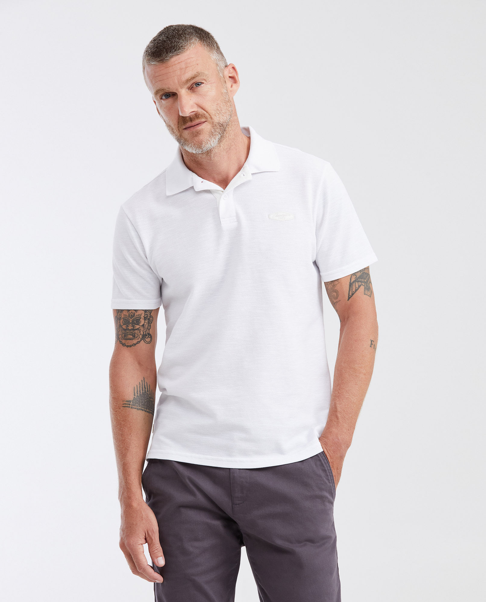 Camiseta Polo Classic Fit con Aplique Bordado para Hombre