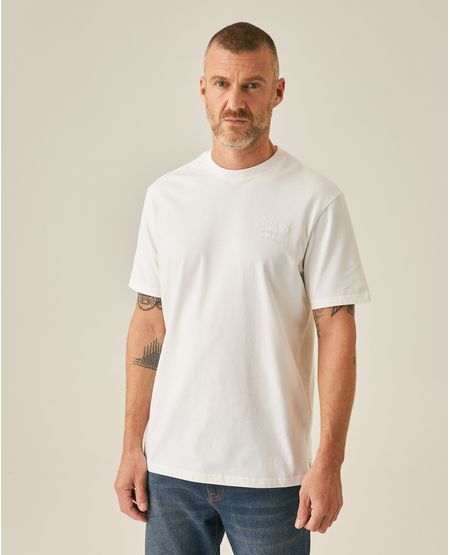 Camiseta de Hombre Classic Fit Manga Corta Estampado en Pecho Tela Piqué-Panal en Mezcla de Algodón