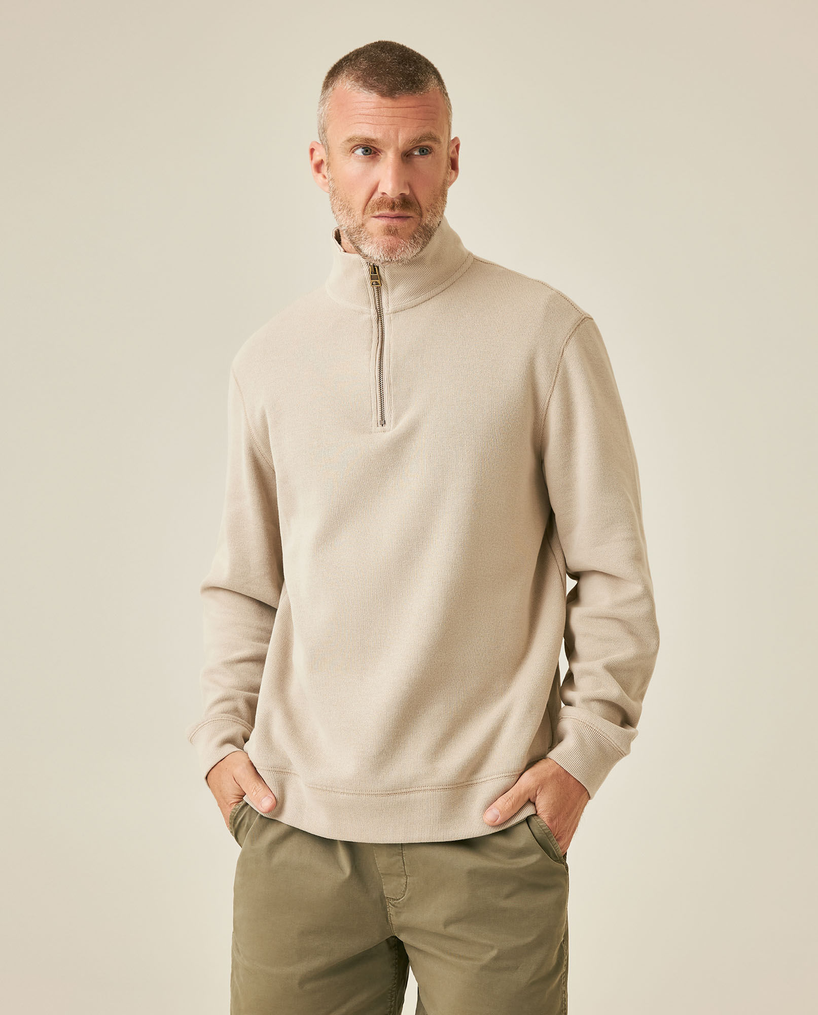 Buzo de Hombre Media Perilla con Cierre Simulación Tejido Knitwear en Mezcla de Algodón y Poliéster