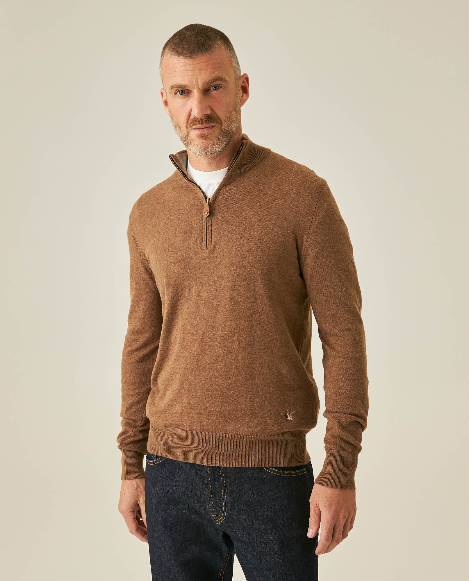 Suéter de Hombre Tejido Cuello Nerú Media Perilla Full Fashion con Contraste Interno en Algodón