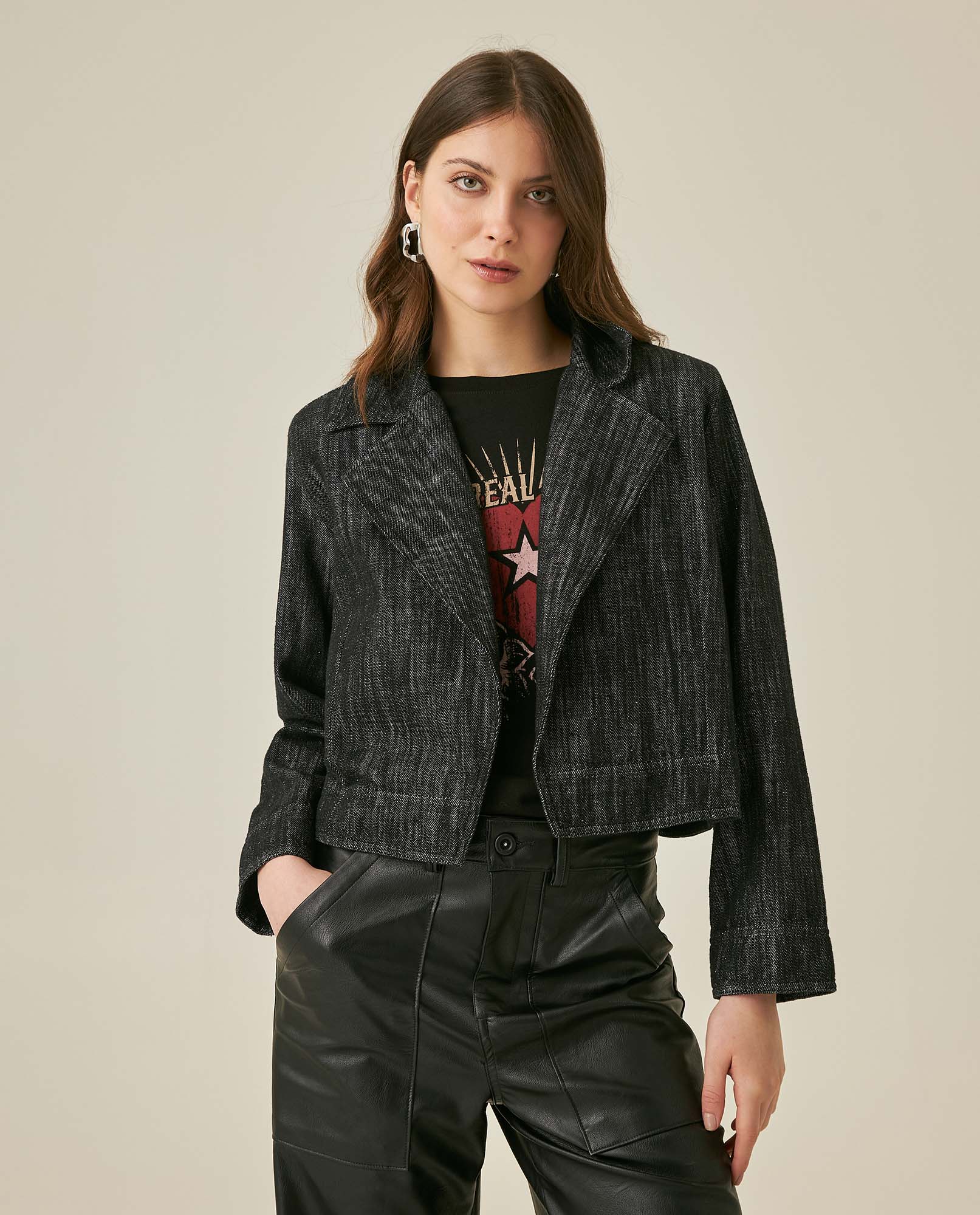 Chaqueta de Mujer Tipo Blazer Crop con Piedras en Algodón
