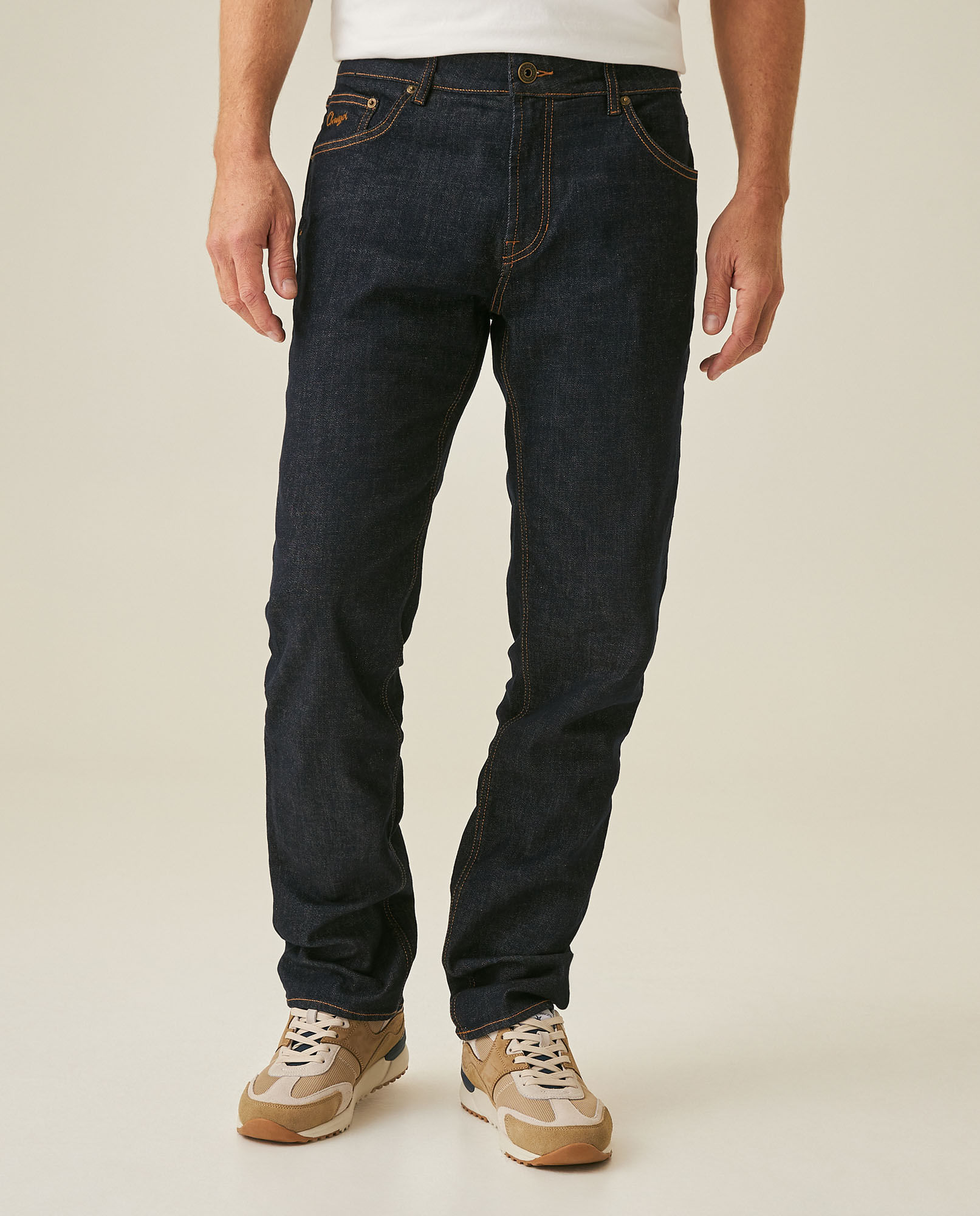 Jean de Hombre Slim Fit Tiro Medio Lavado Ultra Oscuro Básico en Mezcla de Algodón Morrison