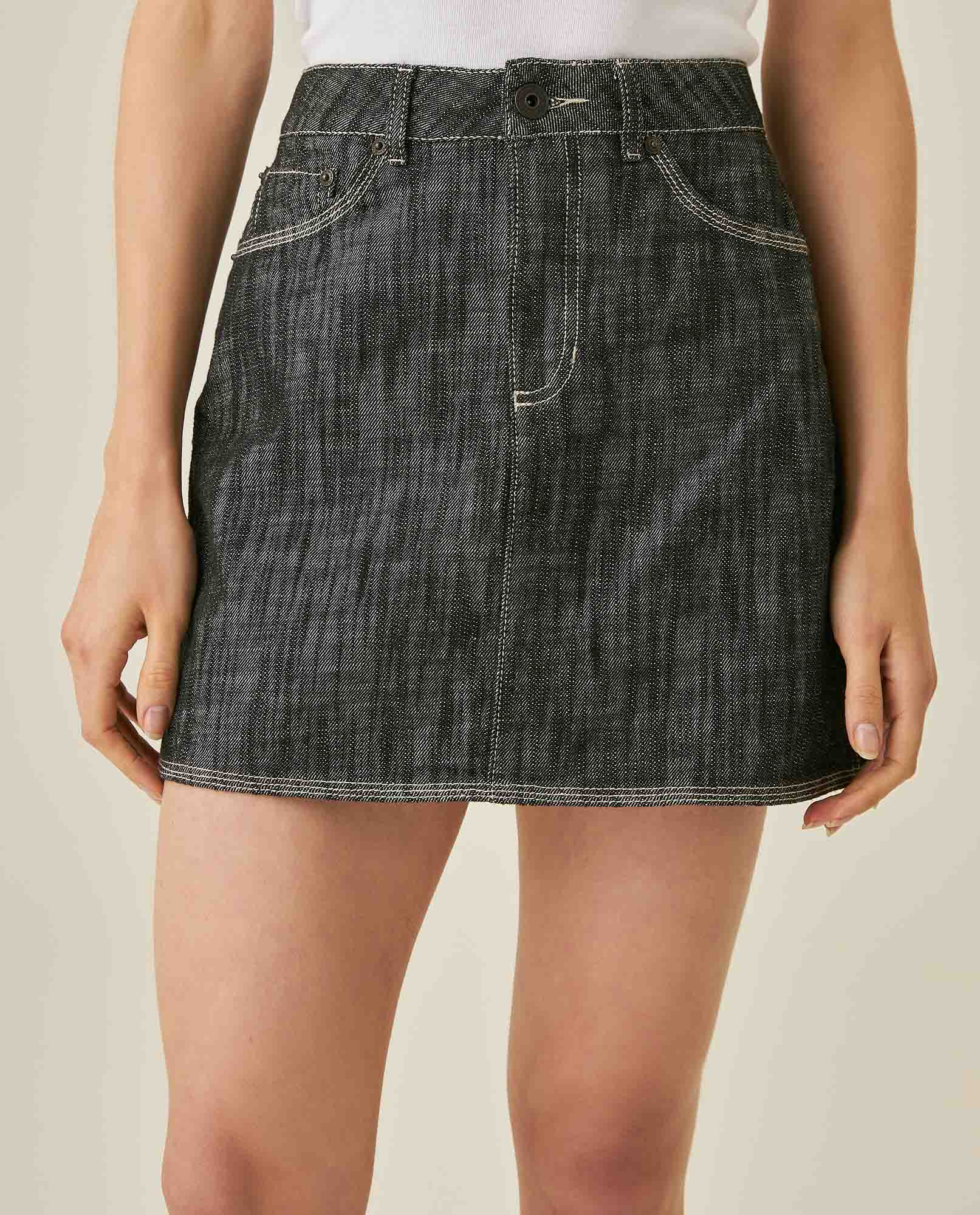 Falda de Mujer Denim con Efecto Desgaste Marcado Lavado Gris en Algodón