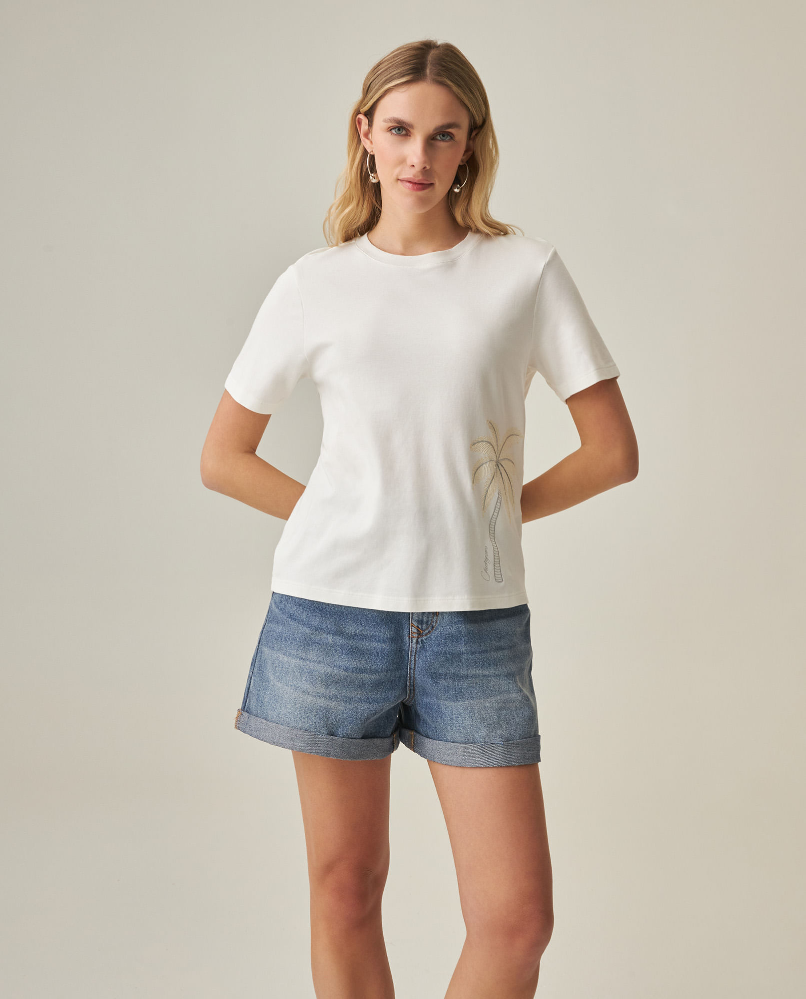 Camiseta Bordada para Mujer