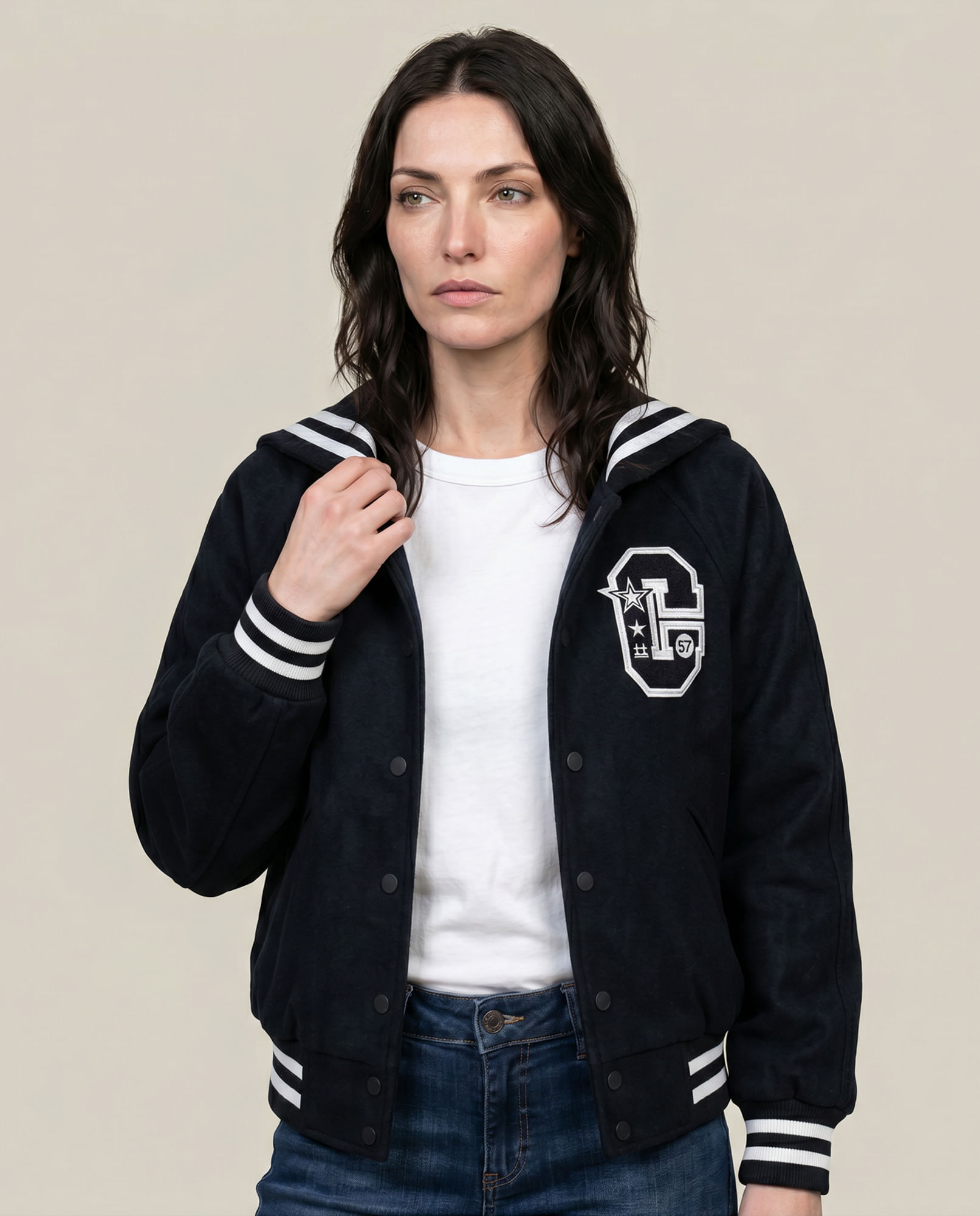 Chaqueta de Mujer Bomber Varsity Look Deportivo con Parches Crudo en Mezcla de Poliéster